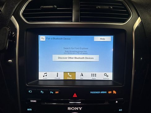 Used 2018 Ford Explorer Limited w/ Equipment Group 301A image 27