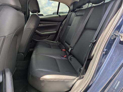 Used 2021 MAZDA MAZDA3 s FWD image 14