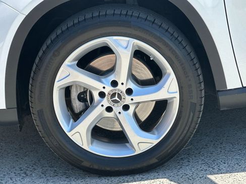 Certified 2020 Mercedes-Benz GLA 250 4MATIC image 39