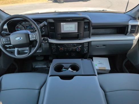 New 2026 Ford F550 4x4 Crew Cab Super Duty image 12
