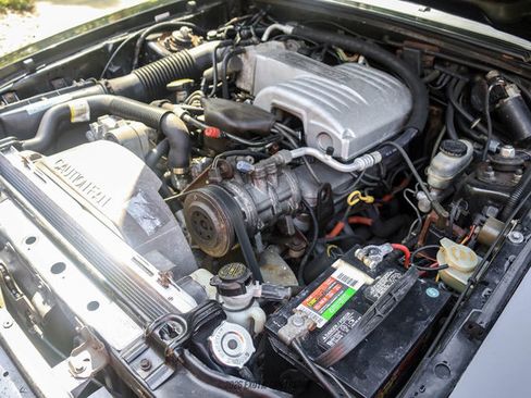 Used 1988 Ford Mustang GT RWD image 23