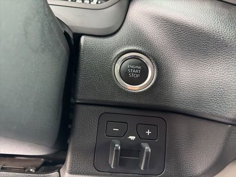 Used 2023 Toyota Tundra SR5 image 19