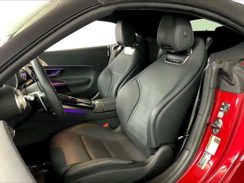 Used 2023 Mercedes-Benz SL 43 AMG image 9