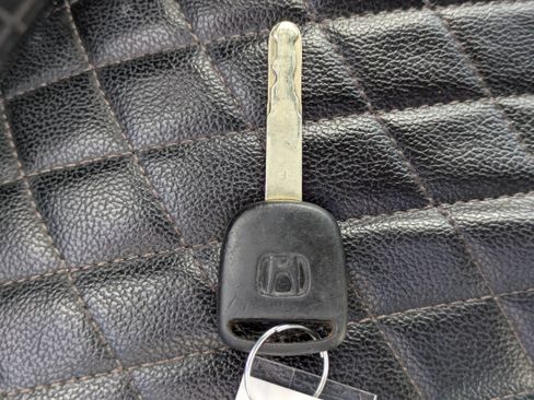 Used 2004 Honda Pilot EX image 26