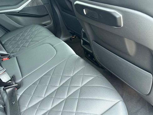 Used 2025 BMW X5 xDrive40i w/ Parking Assistance Package AWD/4WD image 29