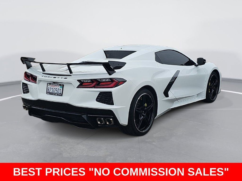 Used 2022 Chevrolet Corvette Stingray Premium Conv w/ Z51 Performance Package RWD image 3