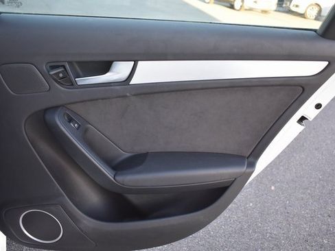 Used 2010 Audi S4 Premium image 38