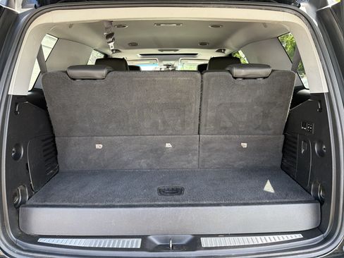 Used 2019 GMC Yukon SLT AWD/4WD image 4