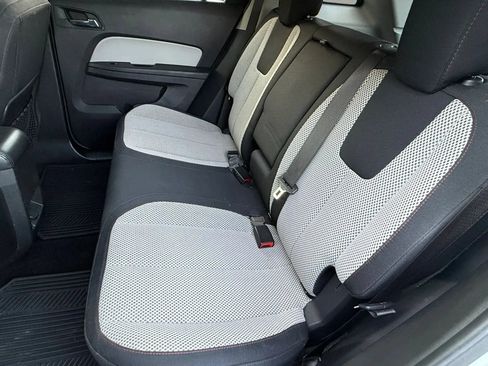 Used 2017 GMC Terrain SLE FWD image 15