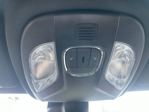 Certified 2025 Jeep Compass Limited AWD/4WD image 28