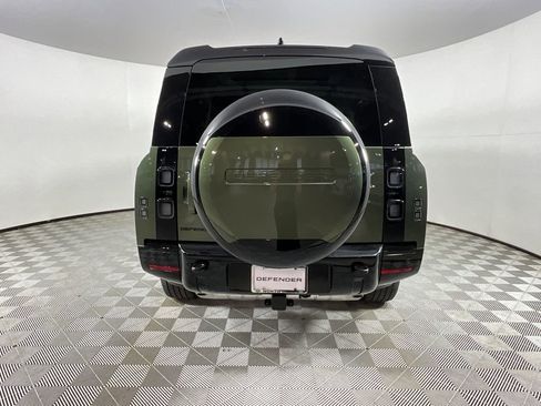 New 2026 Land Rover Defender 130 X-Dynamic SE AWD/4WD image 6