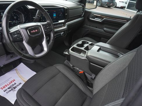 Used 2023 GMC Sierra 1500 Elevation w/ X31 Off-Road Package AWD/4WD image 16