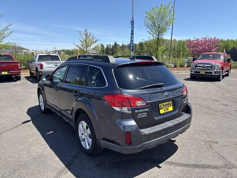 Used 2011 Subaru Outback 2.5i Limited w/ PWR Moonroof Pkg AWD/4WD image 8