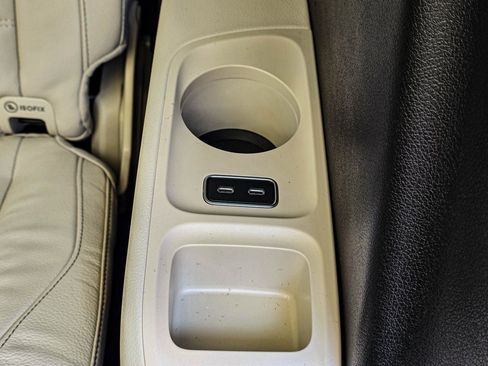 New 2026 Mercedes-Benz GLS 450 4MATIC image 36