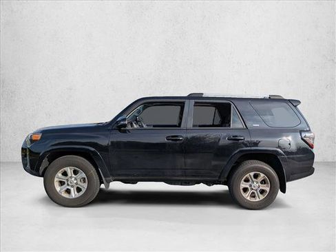 Used 2024 Toyota 4Runner SR5 Premium w/ Moonroof Package image 8