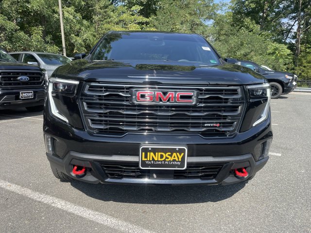 Certified 2024 GMC Acadia AT4 w/ Luxury Package AWD/4WD image 3