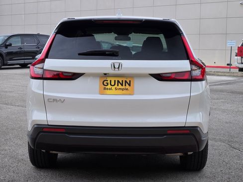 Certified 2025 Honda CR-V LX image 4