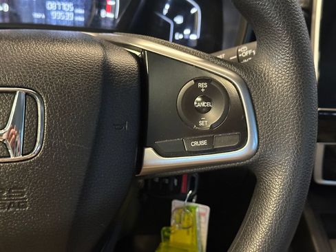 Used 2017 Honda CR-V LX image 11