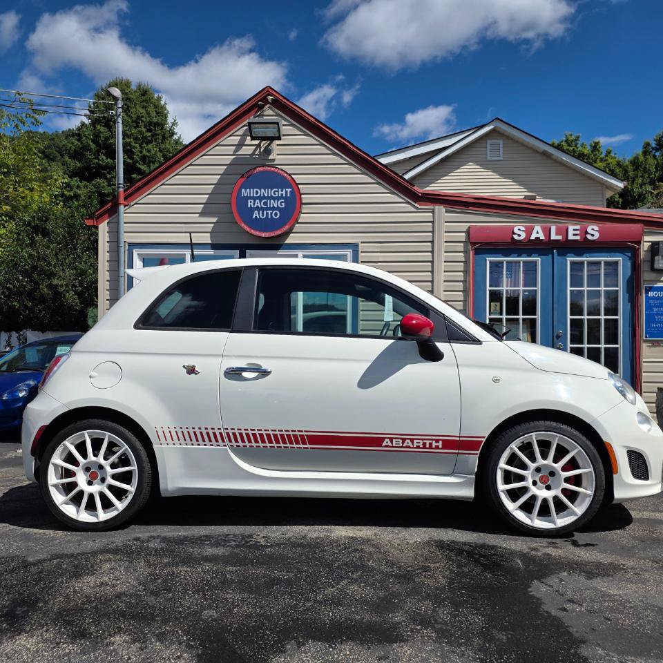 Used 2013 FIAT 500 Abarth w/ Comfort/Convenience Group FWD image 6
