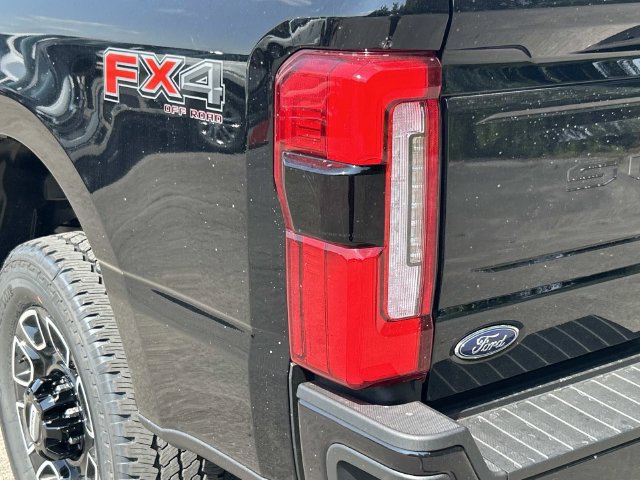 New 2026 Ford F250 Platinum AWD/4WD image 12