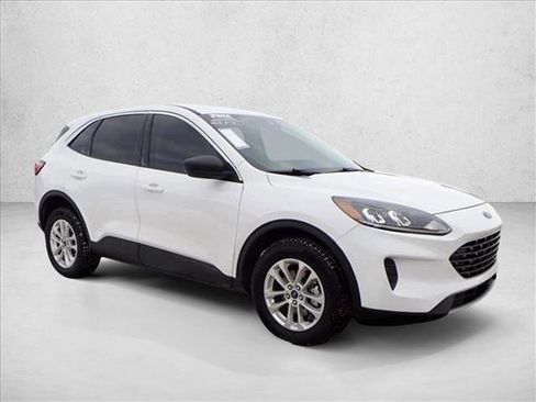 Used 2022 Ford Escape SE image 4