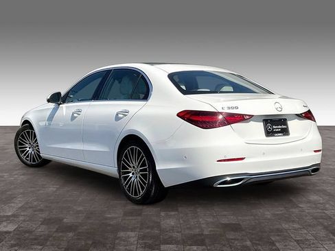 Certified 2022 Mercedes-Benz C 300 4MATIC Sedan image 4