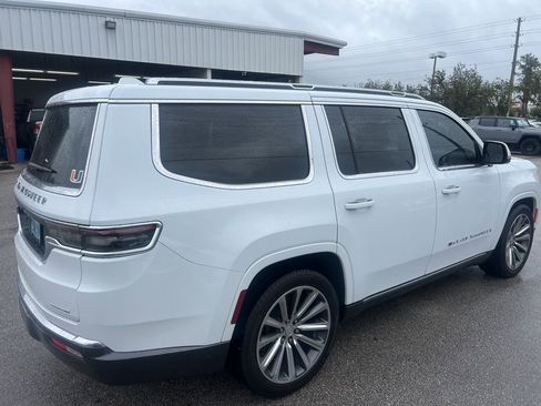 Used 2022 Jeep Grand Wagoneer Series I image 3