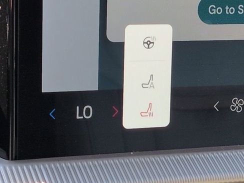 New 2026 Ford Explorer Active w/ Active Comfort Package image 28