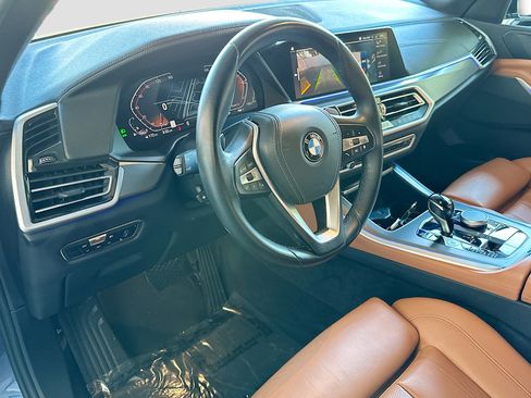 Certified 2022 BMW X5 sDrive40i w/ Parking Assistance Package image 9