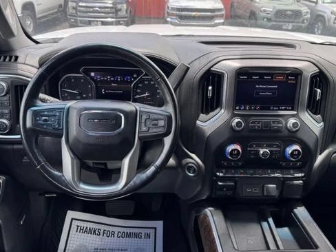 Used 2020 GMC Sierra 2500 Denali w/ Technology Package AWD/4WD image 9