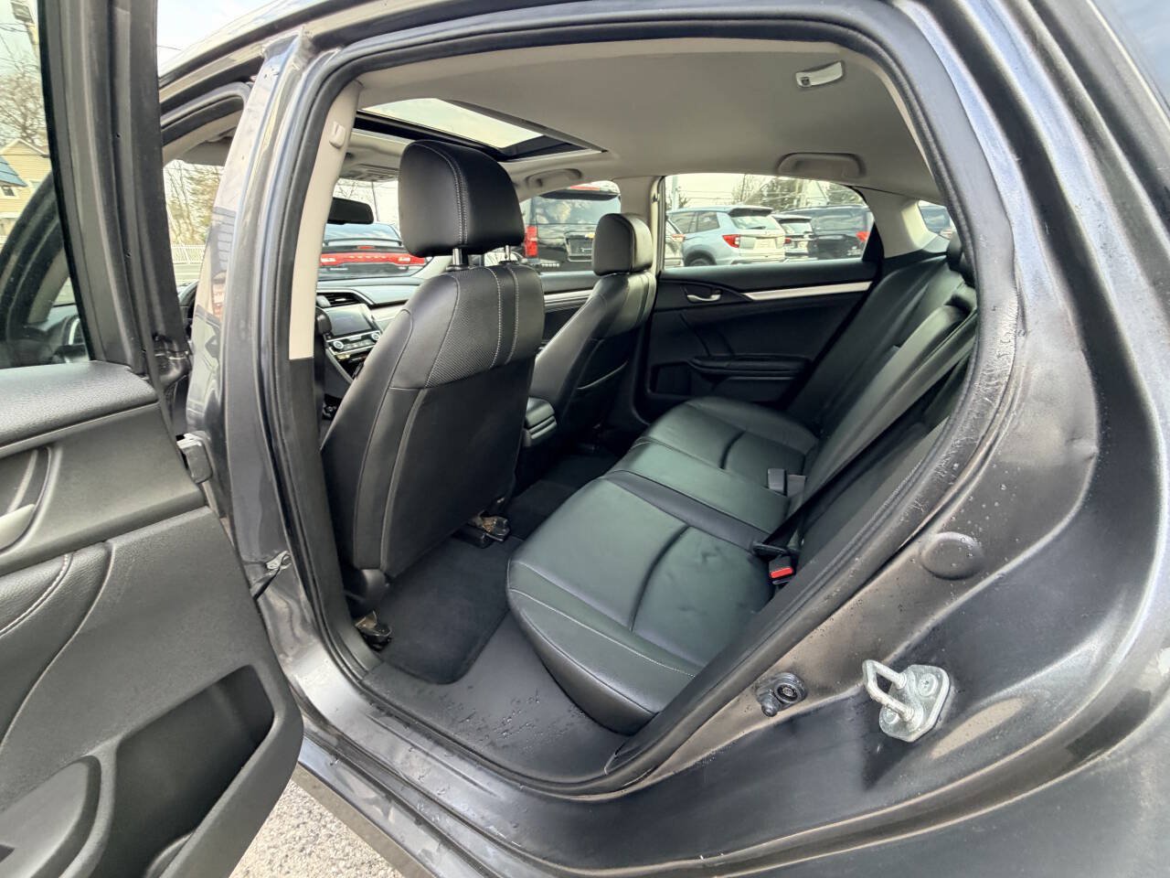 Used 2018 Honda Civic EX-L image 21
