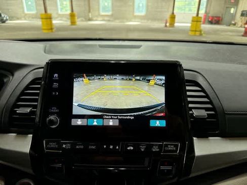 Used 2018 Honda Odyssey EX-L image 27