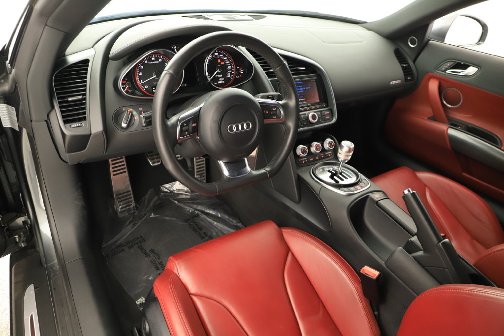 Used 2011 Audi R8 V10 AWD/4WD image 15