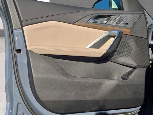 Used 2024 BMW X1 xDrive28i w/ Premium Package image 20