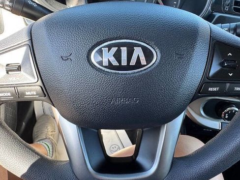 Used 2013 Kia Rio LX w/ PWR Pkg image 33