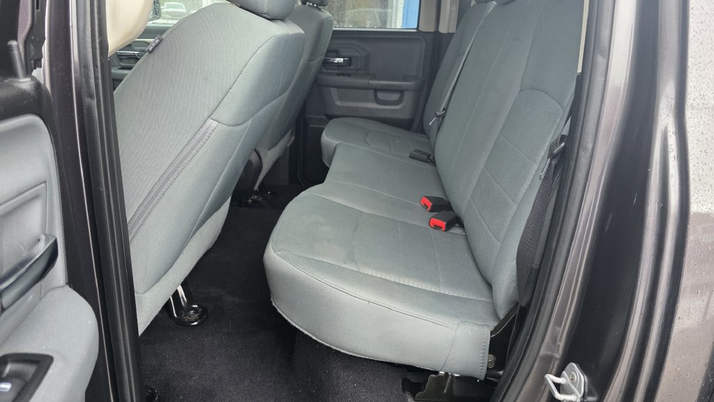 Used 2015 RAM 1500 Classic SLT RWD image 14
