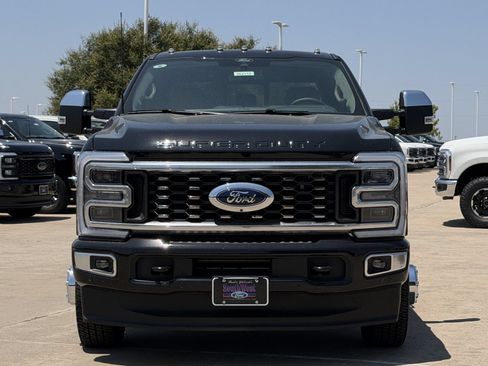 New 2026 Ford F350 Platinum w/ Platinum Plus Package AWD/4WD image 6