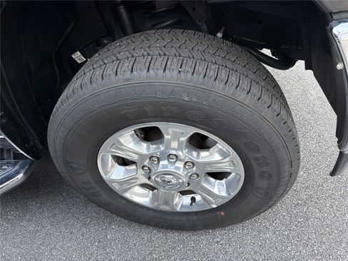 Used 2026 RAM 2500 Big Horn AWD/4WD image 9