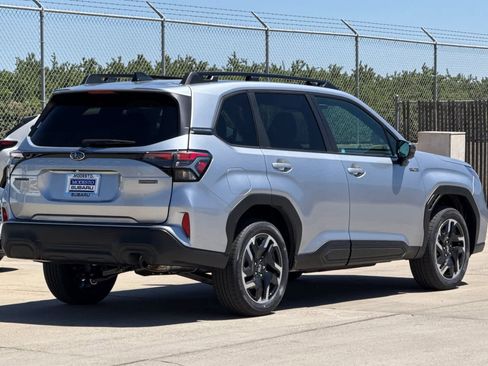 New 2026 Subaru Forester Premium AWD/4WD image 3