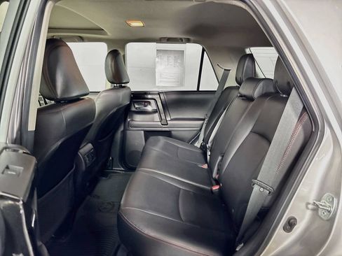 Used 2021 Toyota 4Runner TRD Off-Road Premium w/ Moonroof Package AWD/4WD image 21