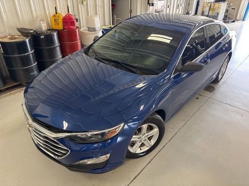 Used 2023 Chevrolet Malibu LS FWD image 27