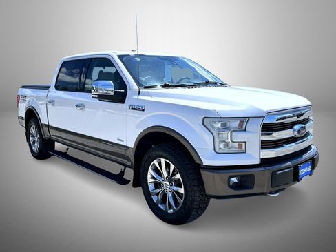 Used 2016 Ford F150 Lariat w/ Equipment Group 502A Luxury AWD/4WD image 3