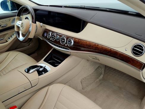 Used 2020 Mercedes-Benz S 560 S 560 4MATIC Sedan w/ Premium image 25
