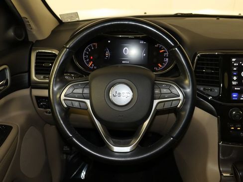 Used 2022 Jeep Grand Cherokee Laredo E RWD image 7