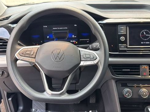 Used 2022 Volkswagen Taos S FWD image 18