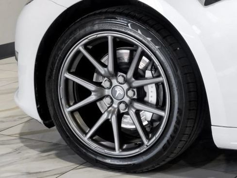 Used 2020 Tesla Model 3 Long Range AWD/4WD image 60
