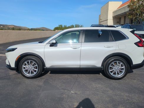 Certified 2023 Honda CR-V EX image 9