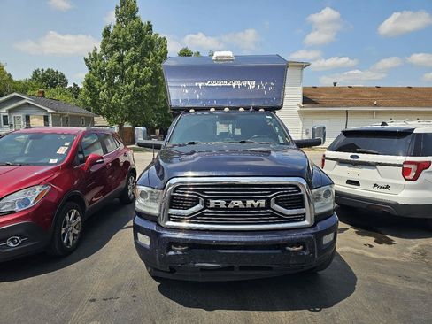 Used 2017 RAM 3500 Laramie Longhorn AWD/4WD image 2