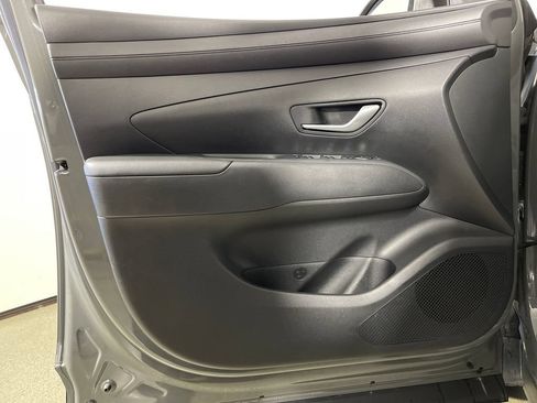 Certified 2025 Hyundai Tucson SEL FWD image 19
