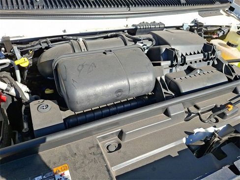 Used 2024 Ford E-450 and Econoline 450 Super Duty w/ Driver's Safety Package image 26